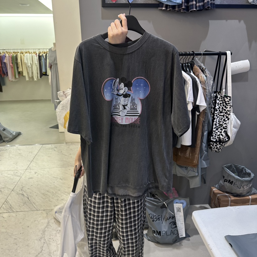 CREDITO韓國東大門直郵女士新品26春夏26夏季時尚休閑T恤CREDITOT恤圖色2
