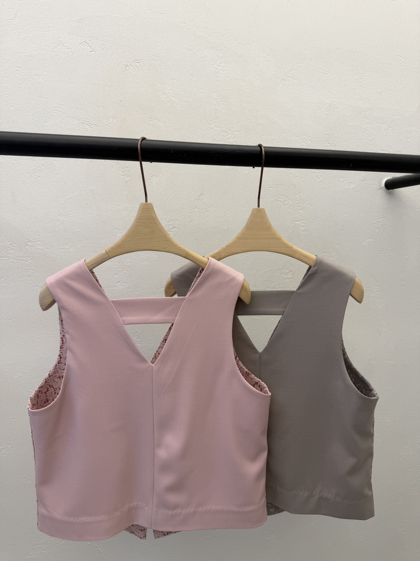 AUTUMN BEIGE-Q韓國直郵實拍女裝新款休閑職業時尚馬甲V領A.b/AUTUMN BEIGE馬甲