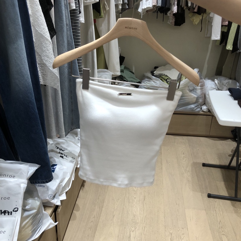 MEMOIRE東大門實拍韓國女裝新款人氣職業26春夏熱賣吊帶背心MEMOIRE吊帶/背心圖色1