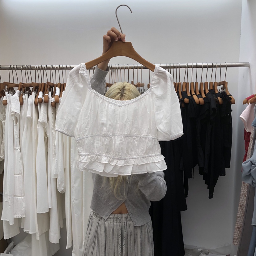 DRESS ROOM韓國東大門代購女士新款時尚26春夏襯衫蕾絲衫褶皺DRESS ROOM襯衫/蕾絲衫圖色1