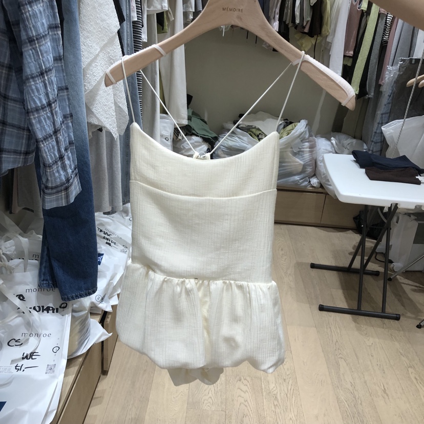 MEMOIRE韓國直郵實拍女士新款26春夏職業推薦熱賣吊帶背心MEMOIRE吊帶/背心圖色1