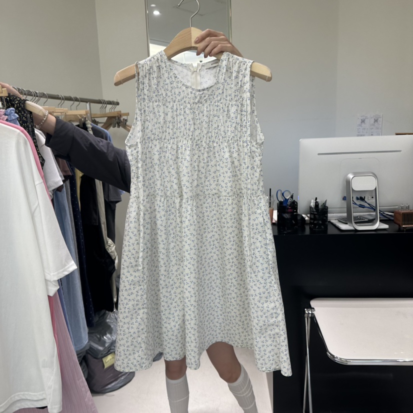 ZITTEN韓國直郵實拍女士新品熱賣時尚職業人氣休閑連衣裙ZITTEN連衣裙圖色1