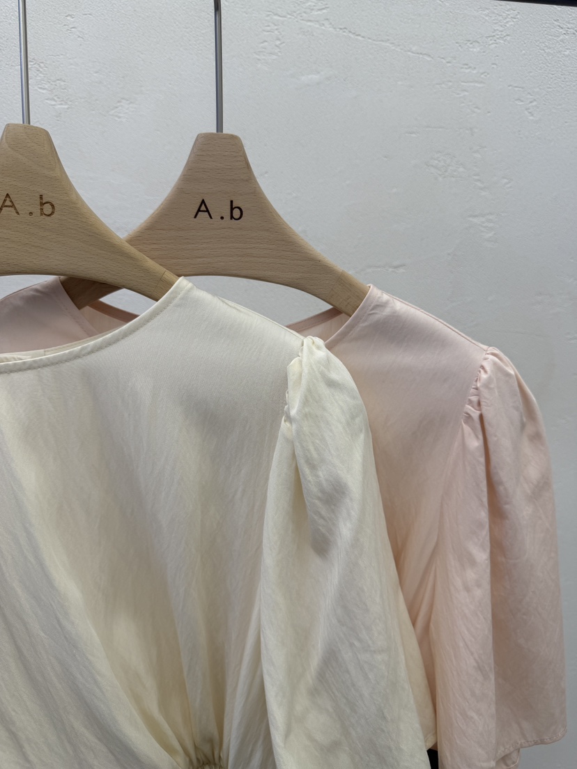 AUTUMN BEIGE-Q東大門實拍韓國女士新款推薦襯衫蕾絲衫褶皺絲帶A.b/AUTUMN BEIGE襯衫/蕾絲衫