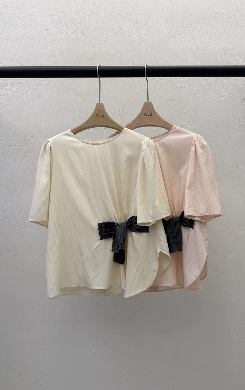 AUTUMN BEIGE-Q東大門實拍韓國女士新款推薦襯衫蕾絲衫褶皺絲帶A.b/AUTUMN BEIGE襯衫/蕾絲衫