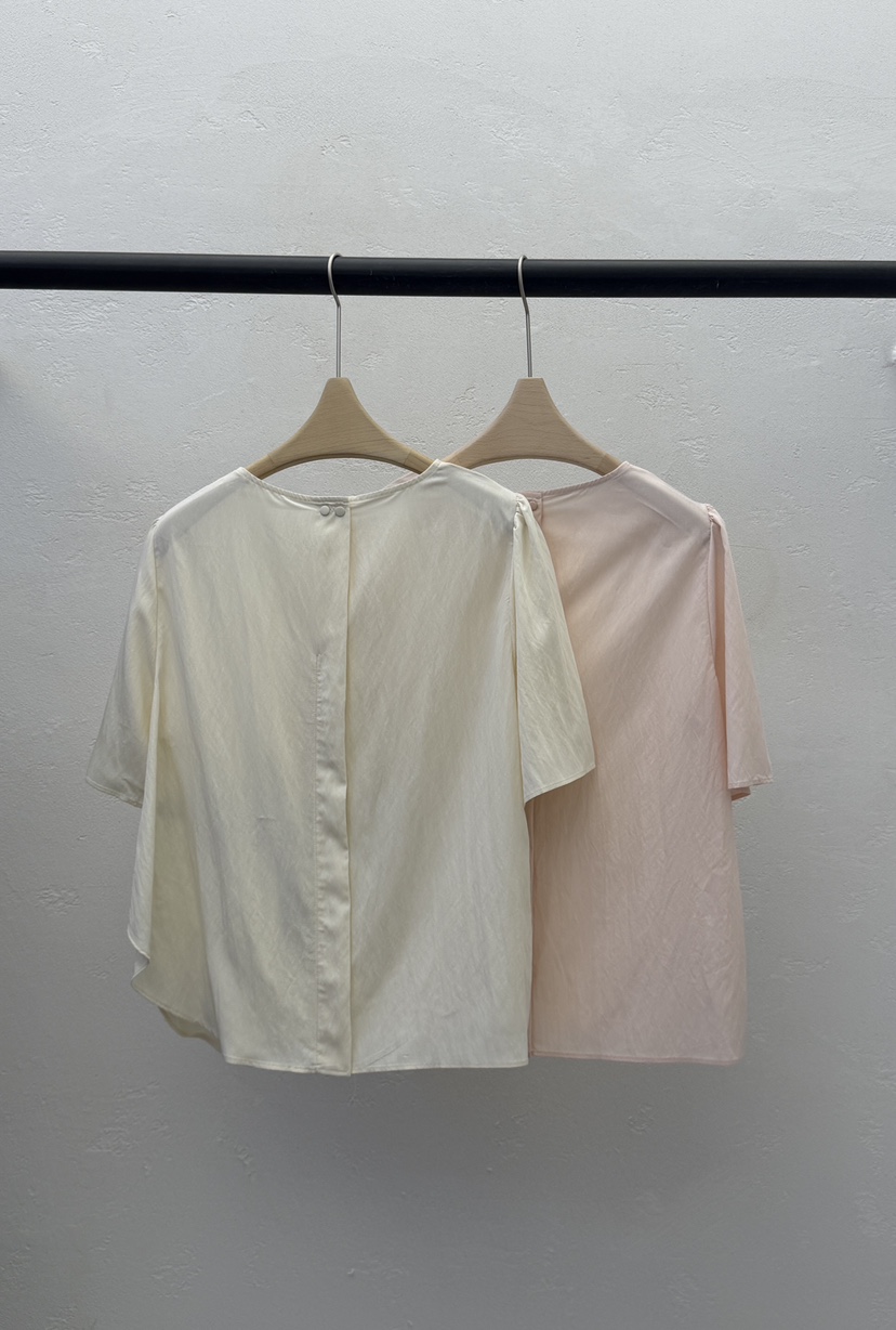 AUTUMN BEIGE-Q東大門實拍韓國女士新款推薦襯衫蕾絲衫褶皺絲帶A.b/AUTUMN BEIGE襯衫/蕾絲衫