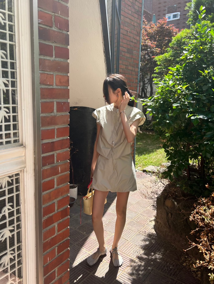 ME MO東大門實拍韓國女裝新品人氣休閑熱賣職業襯衫蕾絲衫ME MO襯衫/蕾絲衫
