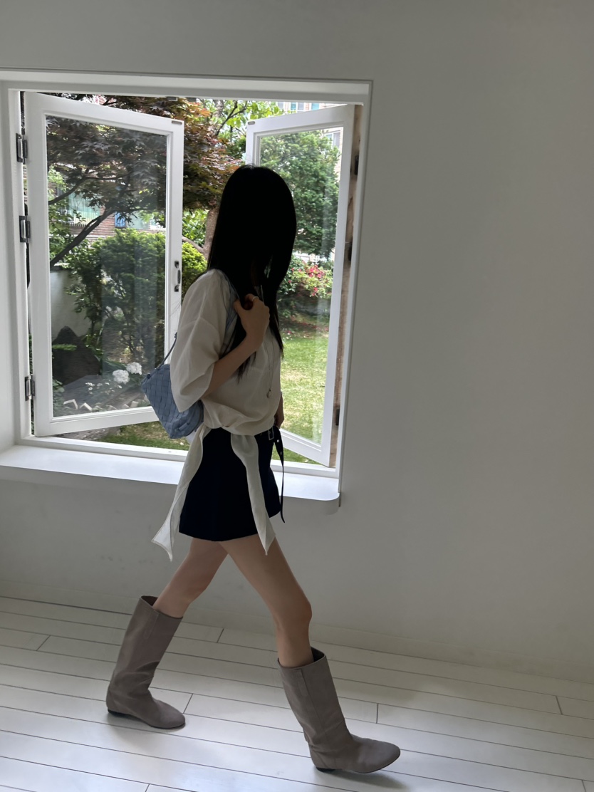 ME MO韓國直郵實拍女裝新品休閑熱賣人氣推薦襯衫蕾絲衫ME MO襯衫/蕾絲衫