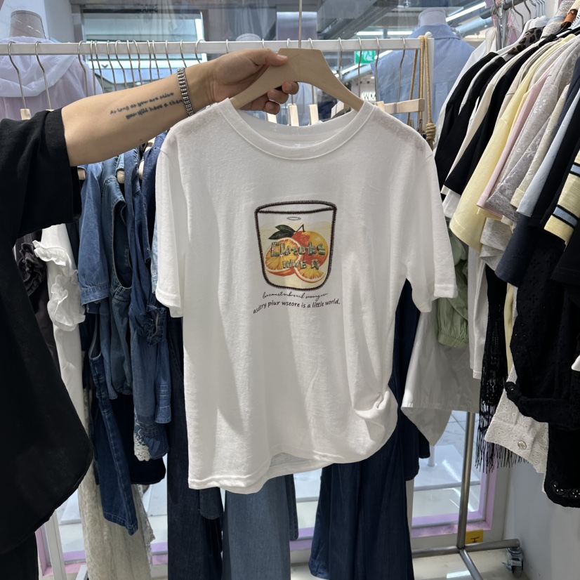 JH.STUDIO-Q韓國直郵實拍女士新品熱賣時尚推薦休閑T恤JH.STUDIO-QT恤圖色1