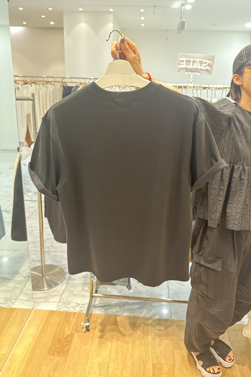ZIPPER/STEADY韓國直郵實拍女裝新品熱賣職業時尚人氣T恤ZIPPER/STEADYT恤