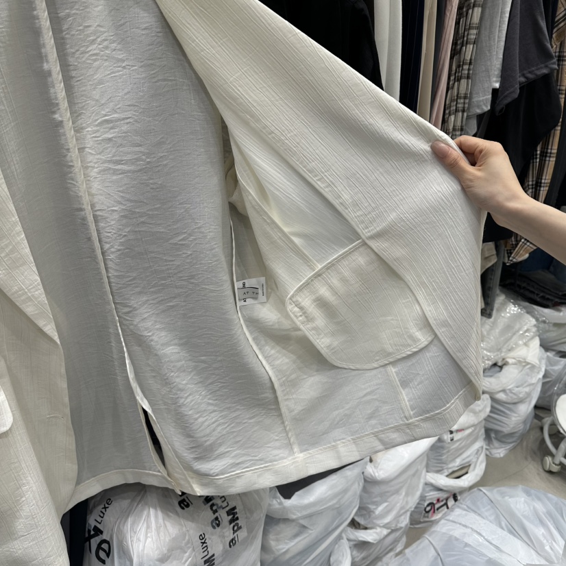 AT THE END東大門實拍韓國女裝新品休閑熱賣26春夏西裝西服AT THE END西裝/西服
