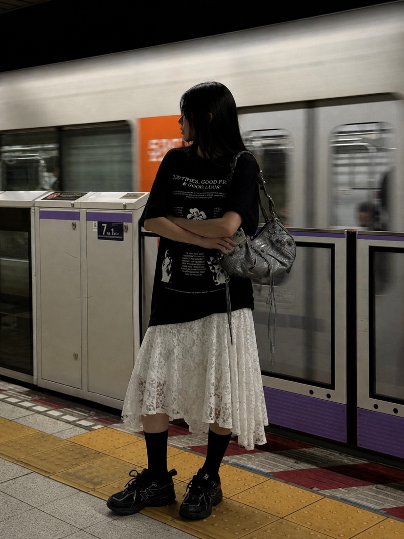 REIZ韓國直郵實拍女士新款推薦26夏季26春夏人氣職業時尚T恤REIZT恤