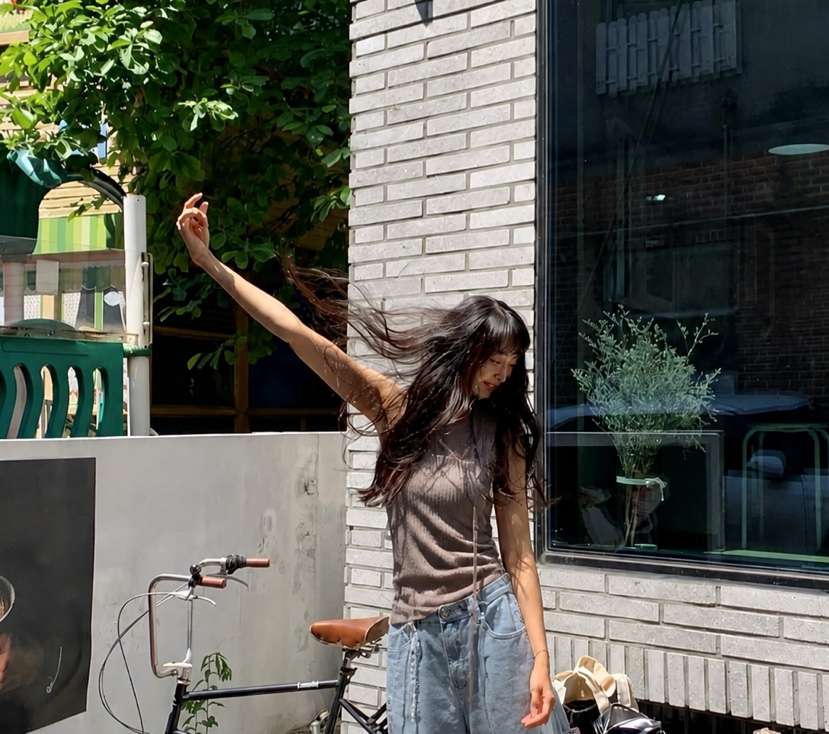 REIZ東大門實拍韓國女士新款時尚推薦休閑26夏季吊帶背心REIZ吊帶/背心