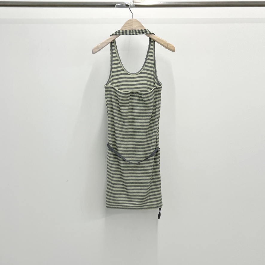 ANOTHER AVENUE韓國東大門直郵女裝新品休閑熱賣吊帶背心ANOTHER AVENUE吊帶/背心