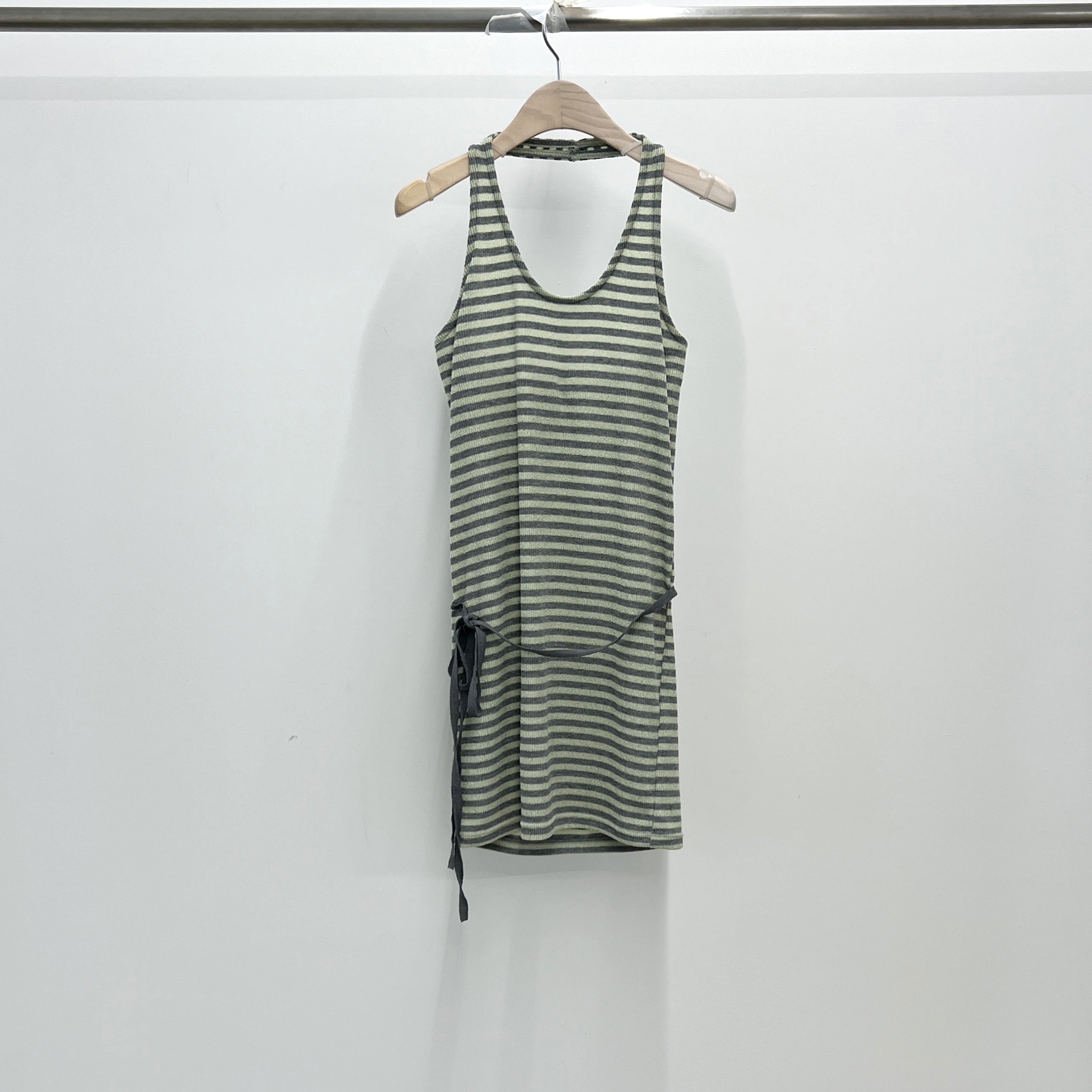 ANOTHER AVENUE韓國東大門直郵女裝新品休閑熱賣吊帶背心ANOTHER AVENUE吊帶/背心圖色2