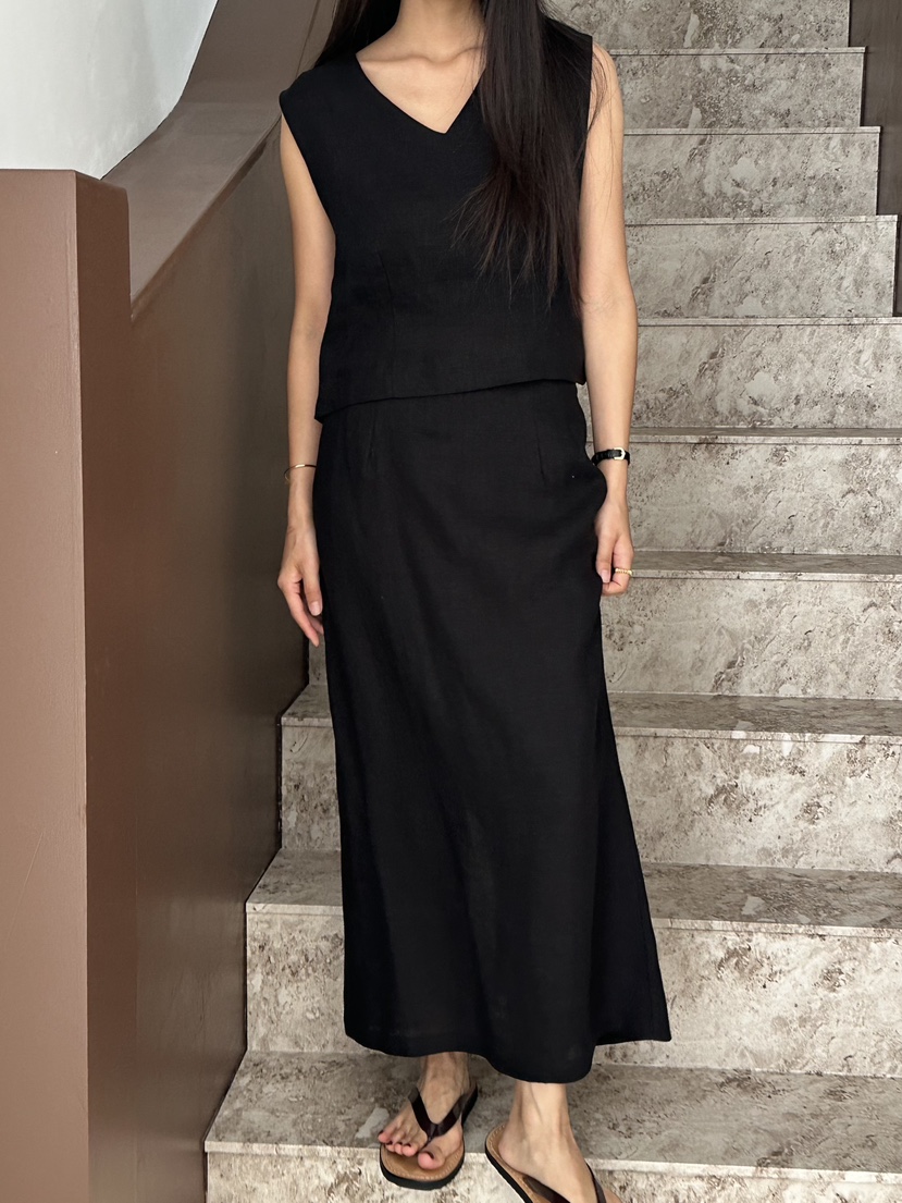 LE VASE韓國直郵女士新品26春夏人氣時尚熱賣26夏季吊帶背心LE VASE吊帶/背心