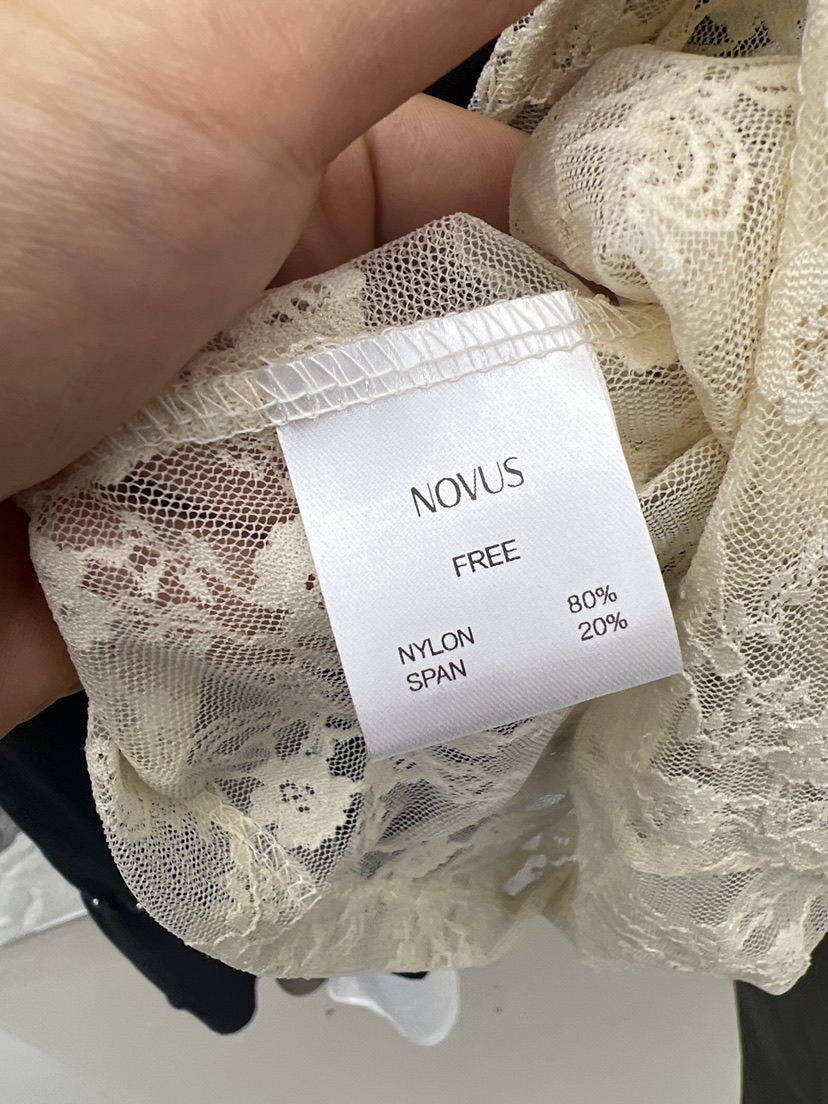 NOVUS韓國直郵女裝新品人氣職業時尚26春夏熱賣吊帶背心蕾絲NOVUS吊帶/背心