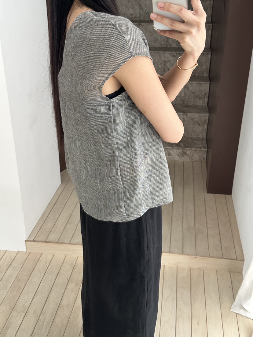 LE VASE韓國直郵女裝新款職業推薦休閑時尚26春夏人氣T恤LE VASET恤