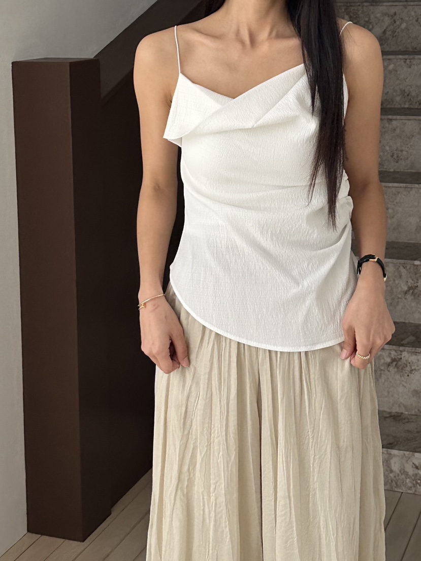 LE VASE韓國直郵實拍女士新款時尚推薦26夏季休閑吊帶背心LE VASE吊帶/背心圖色1