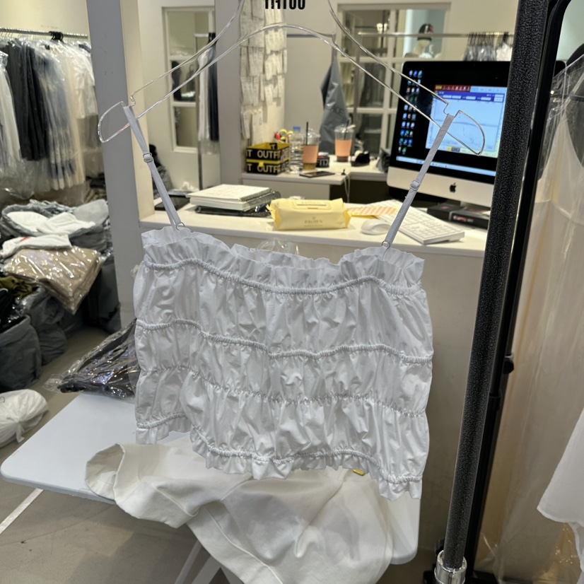 OUTFIT韓國東大門代購女士新品熱賣職業推薦人氣吊帶背心LOUTFIT吊帶/背心