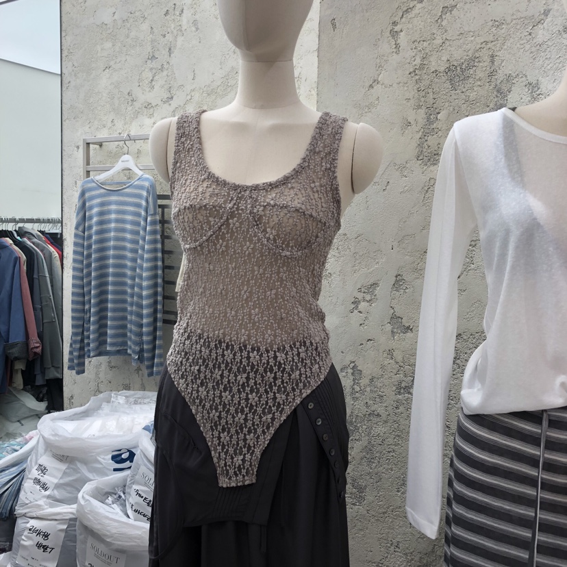 SOLD OUT韓國直郵女裝新品26春夏人氣休閑推薦吊帶背心緊身SOLD OUT吊帶/背心圖色1