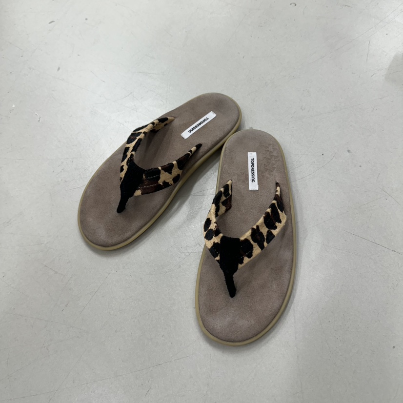 TOPDRESSING韓國直郵實拍女裝新款熱賣時尚涼鞋拖鞋牛皮豹紋TOPDRESSING涼鞋/拖鞋圖色1