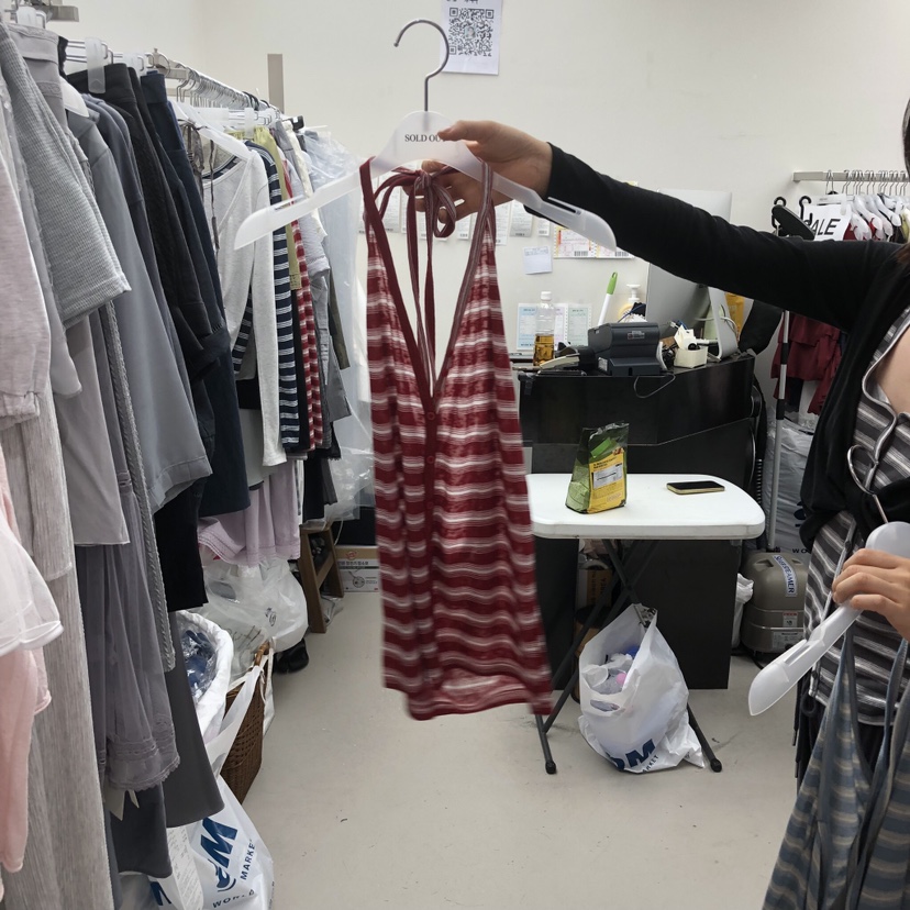 SOLD OUT東大門實拍韓國女士新品職業時尚熱賣吊帶背心露背SOLD OUT吊帶/背心圖色2