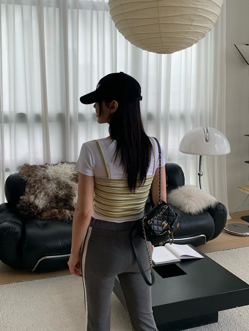 REVE CITE-L韓國直郵女士新品人氣熱賣時尚推薦T恤多層REVE CITE-LT恤