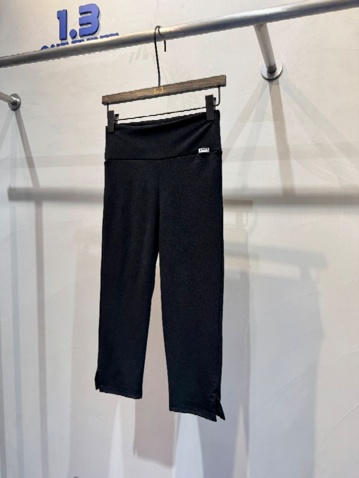 1.3韓國直郵女士新品推薦職業熱賣時尚休閑26春夏26夏季短褲1.3_ONE THREE短褲