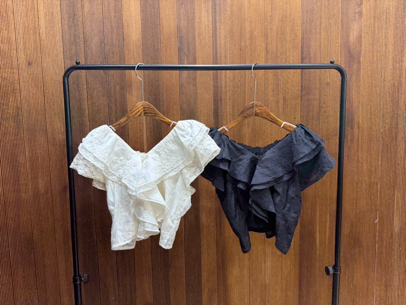 2TWO MOON韓國代購女士新品26夏季26春夏襯衫蕾絲衫褶皺2TWO MOON襯衫/蕾絲衫