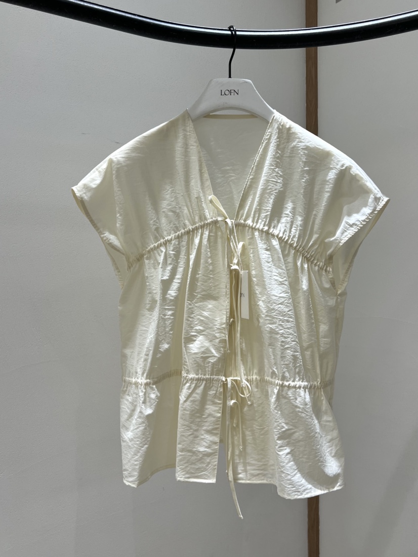 LOFN韓國東大門直郵女士新品人氣熱賣26夏季職業襯衫蕾絲衫LLOFN襯衫/蕾絲衫圖色1