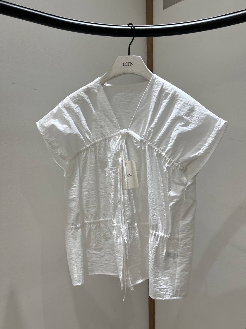 LOFN韓國東大門直郵女士新品人氣熱賣26夏季職業襯衫蕾絲衫LLOFN襯衫/蕾絲衫圖色2