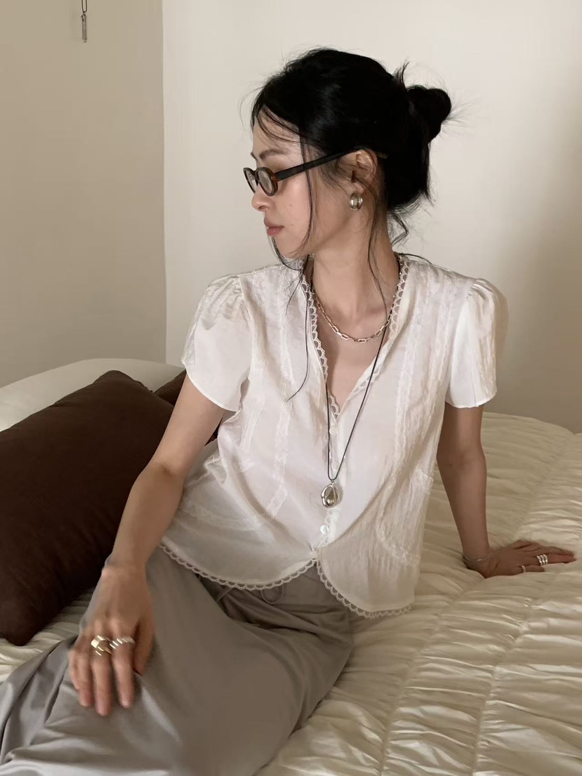 LOFN韓國東大門直郵女裝新品26春夏職業時尚休閑襯衫蕾絲衫LLOFN襯衫/蕾絲衫