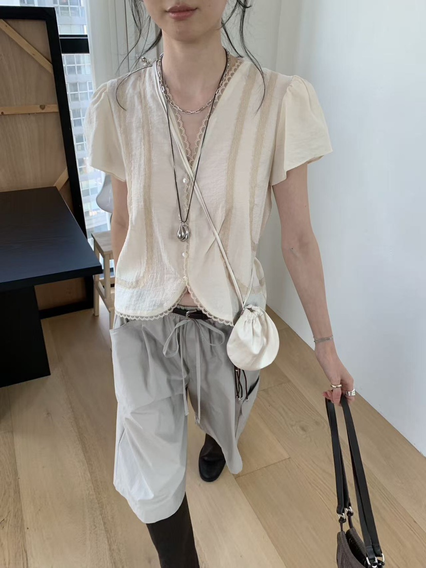 LOFN韓國東大門直郵女裝新品26春夏職業時尚休閑襯衫蕾絲衫LLOFN襯衫/蕾絲衫