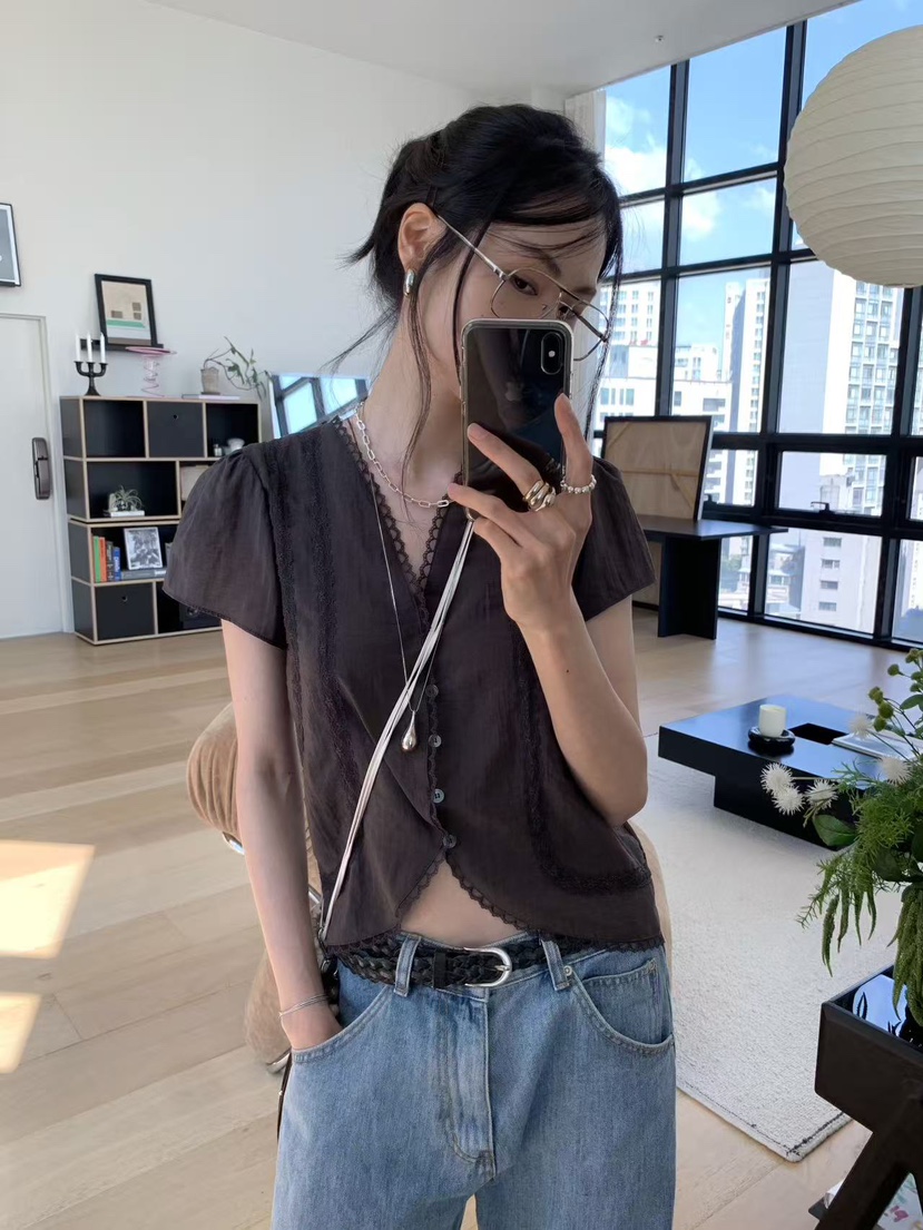 LOFN韓國東大門直郵女裝新品26春夏職業時尚休閑襯衫蕾絲衫LLOFN襯衫/蕾絲衫