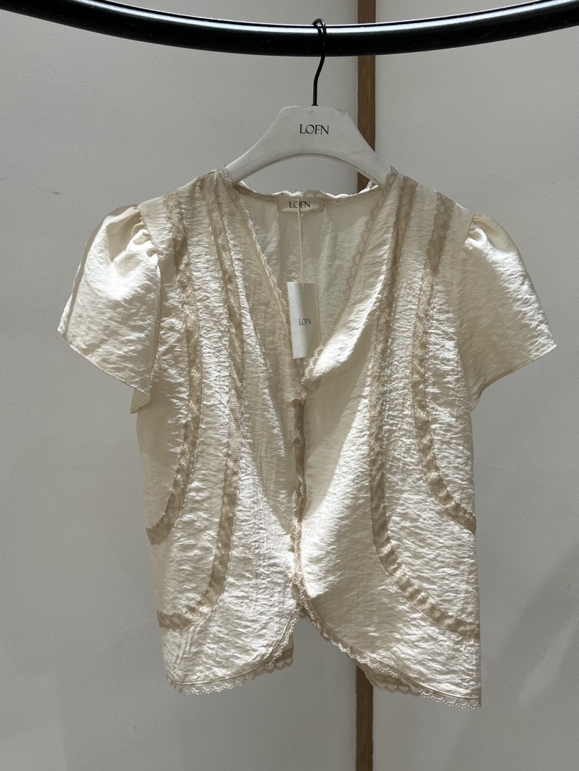 LOFN韓國東大門直郵女裝新品26春夏職業時尚休閑襯衫蕾絲衫LLOFN襯衫/蕾絲衫圖色1