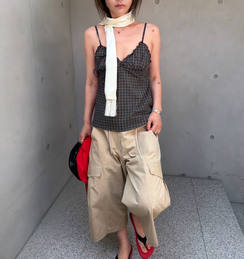 OLI SEOUL韓國東大門直郵女士新款26春夏推薦人氣吊帶背心OLI SEOUL吊帶/背心