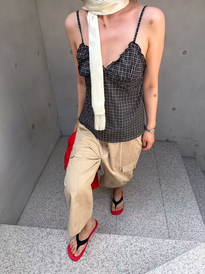 OLI SEOUL韓國東大門直郵女士新款26春夏推薦人氣吊帶背心OLI SEOUL吊帶/背心