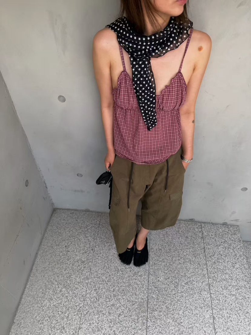 OLI SEOUL韓國東大門直郵女士新款26春夏推薦人氣吊帶背心OLI SEOUL吊帶/背心