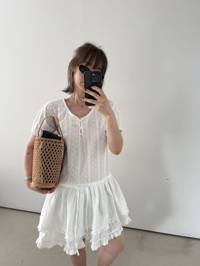 OLI SEOUL韓國直郵實拍女士新款人氣26夏季休閑連衣裙緞OLI SEOUL連衣裙