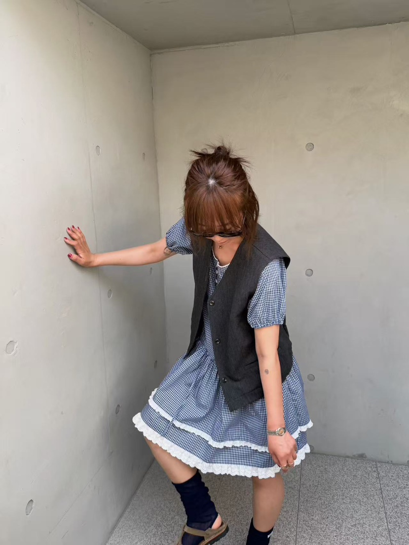 OLI SEOUL韓國直郵實拍女士新款人氣26夏季休閑連衣裙緞OLI SEOUL連衣裙
