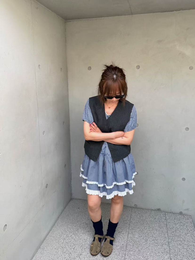 OLI SEOUL韓國直郵實拍女士新款人氣26夏季休閑連衣裙緞OLI SEOUL連衣裙