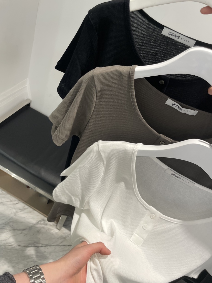 URBANE cloth韓國直郵實拍女士新品26夏季熱賣休閑T恤紐扣URBANE clothT恤