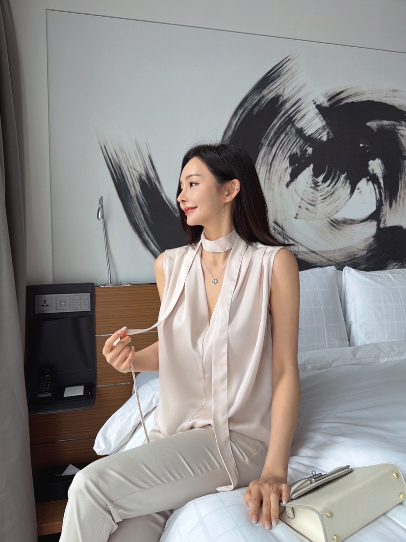 CLOTH韓國東大門直郵女士新品熱賣休閑職業推薦吊帶背心LCLOTH吊帶/背心
