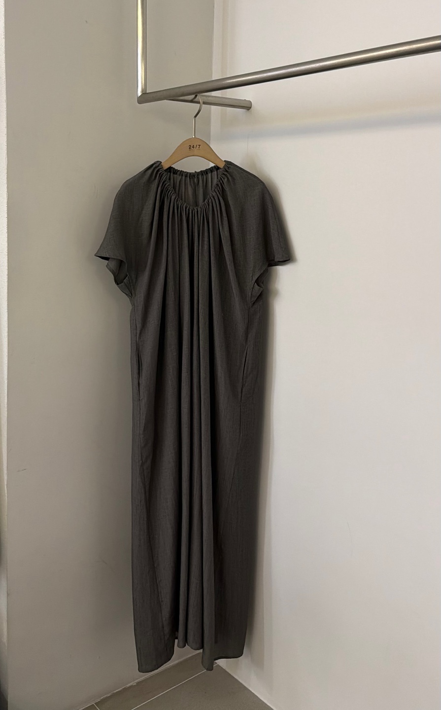 TWENTY FOUR SEVEN24-7韓國代購女士新品熱賣連衣裙亞麻布褶皺TEWNTY FOUR SEVEN24-7連衣裙圖色3