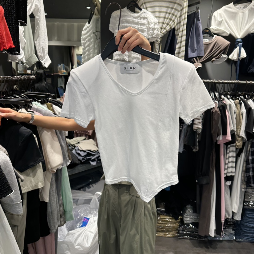 STAR-L韓國直郵實拍女裝新品休閑熱賣推薦職業T恤不含內搭STAR-LT恤圖色1