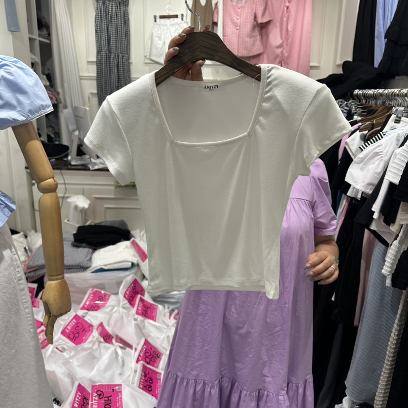 J.RITZY韓國直郵實拍女裝新品時尚26春夏熱賣休閑人氣T恤J.RITZYT恤圖色4