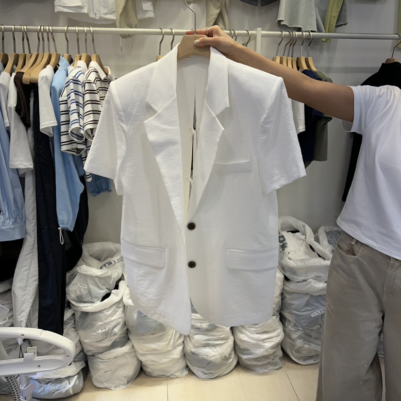 Q C東大門實拍韓國女士新品26夏季熱賣時尚休閑西裝西服Republlc of qc西裝/西服圖色1