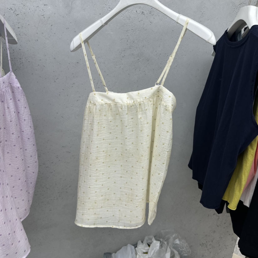 SIXTEEN韓國直郵實拍女裝新品時尚26春夏熱賣休閑吊帶背心SIXTEEN吊帶/背心圖色1黃波點