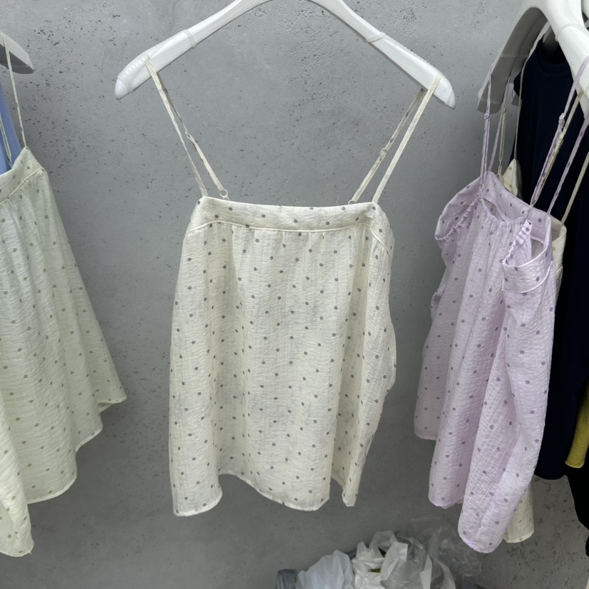 SIXTEEN韓國直郵實拍女裝新品時尚26春夏熱賣休閑吊帶背心SIXTEEN吊帶/背心圖色3灰波點