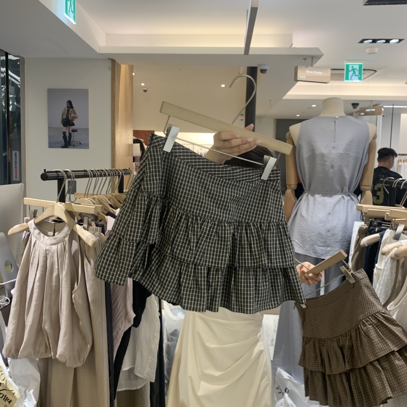 W AND J韓國直郵實拍女裝新品推薦26春夏職業26夏季裙褲W AND J裙褲